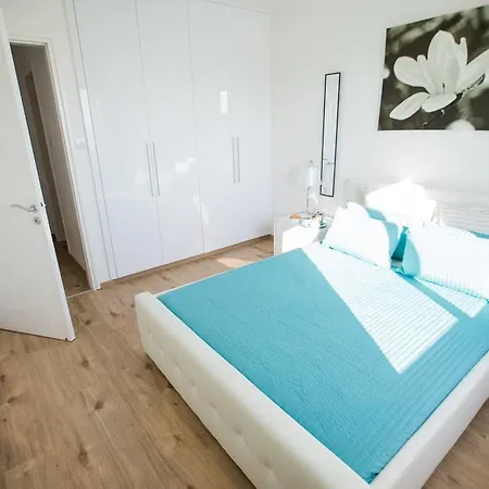 Holiday Splash 1 Apartament Limassol